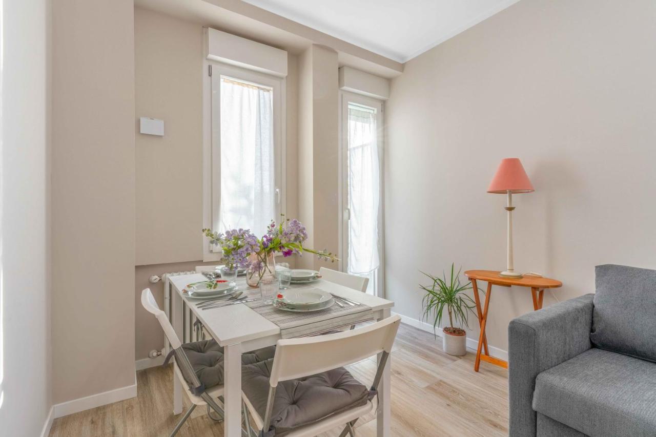 Ferienwohnung Bo13 -Crescenzago- Bright - Wifi - Elegant Mailand Exterior foto